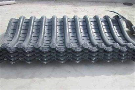 100平方鋪樹(shù)脂瓦要多少錢？平改坡的樹(shù)脂瓦是怎樣安裝的？